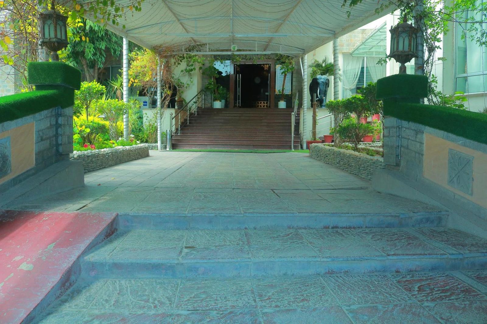 Hotel Safari Club 1 Rávalpindí Exteriér fotografie